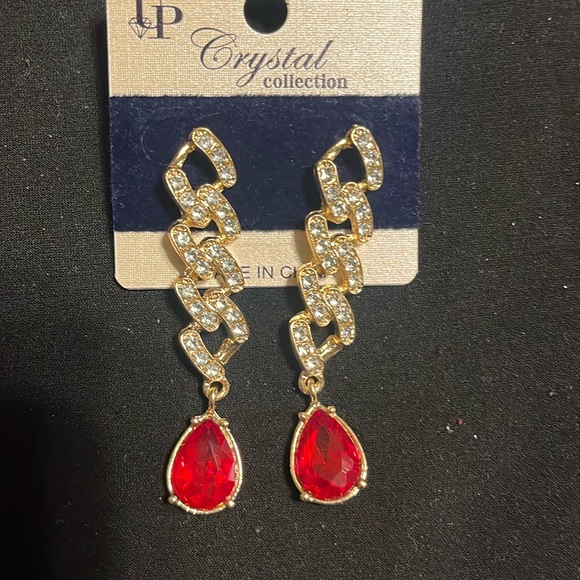 Crystal collection gold tone CZ dangle earrings - Picture 1 of 1